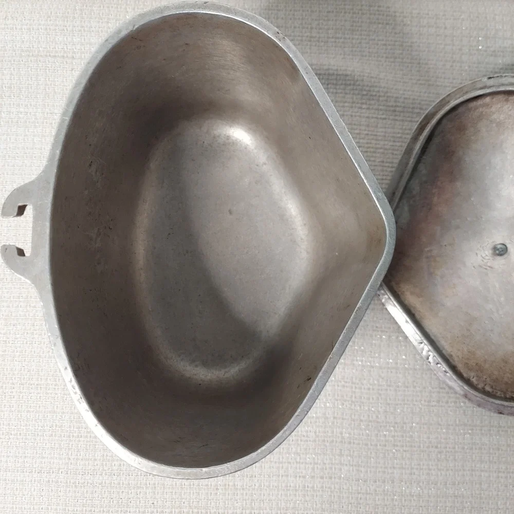 Vintage Cast-Rite Ware Cast Aluminum Pot with Lid Triangular Heart‎ Shape Pan